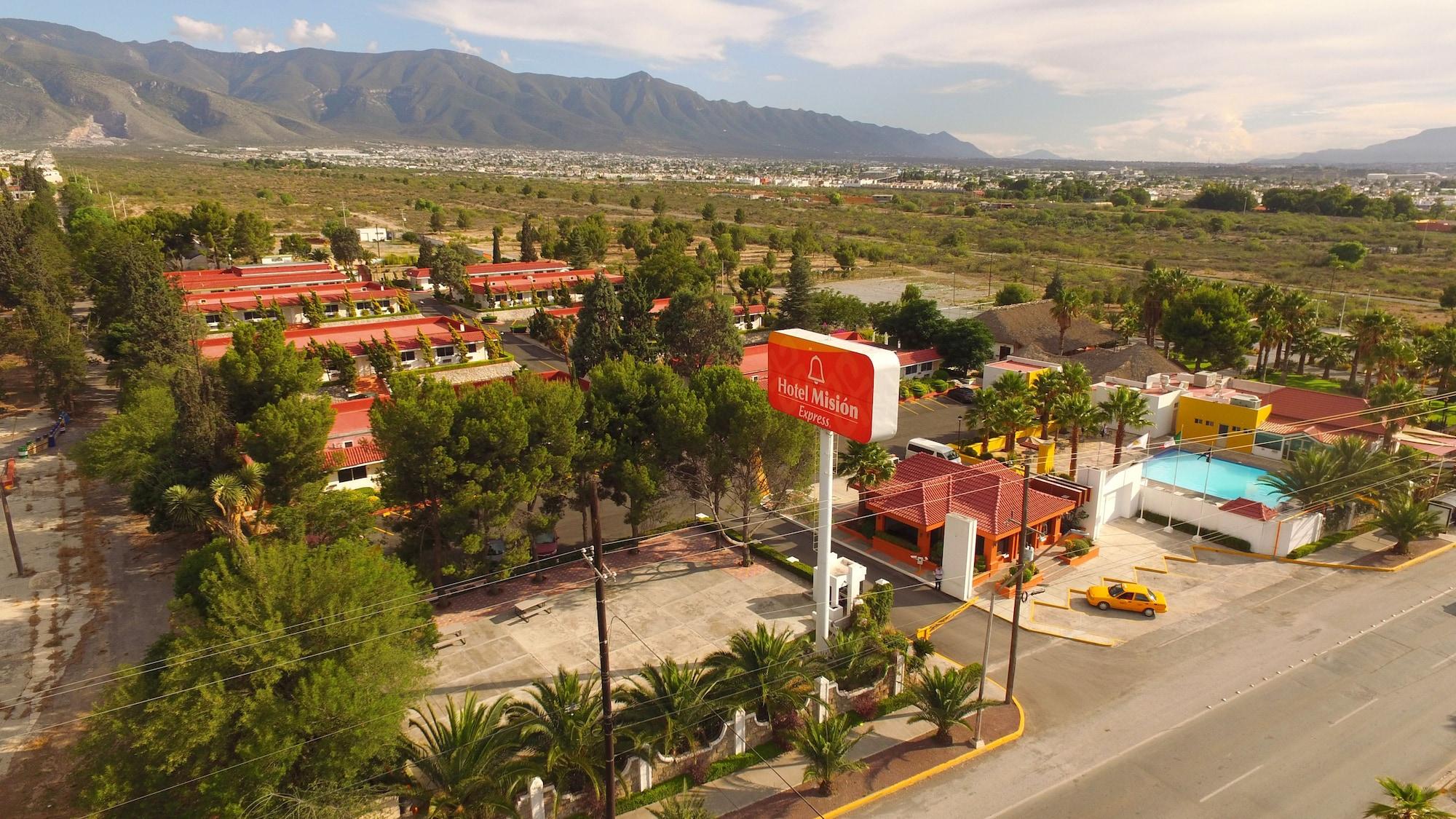 Mision Express Saltillo Eksteriør billede