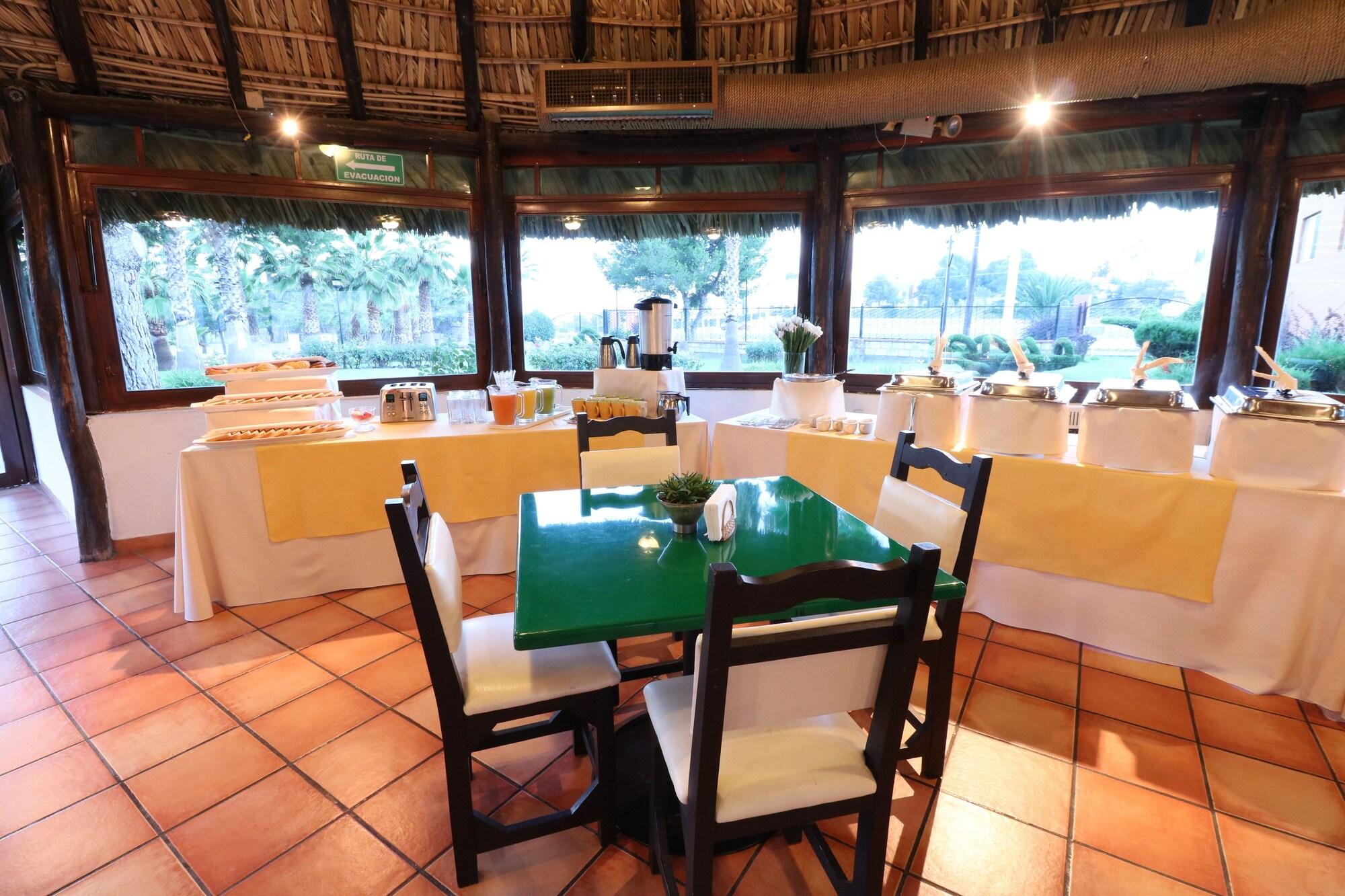Mision Express Saltillo Eksteriør billede